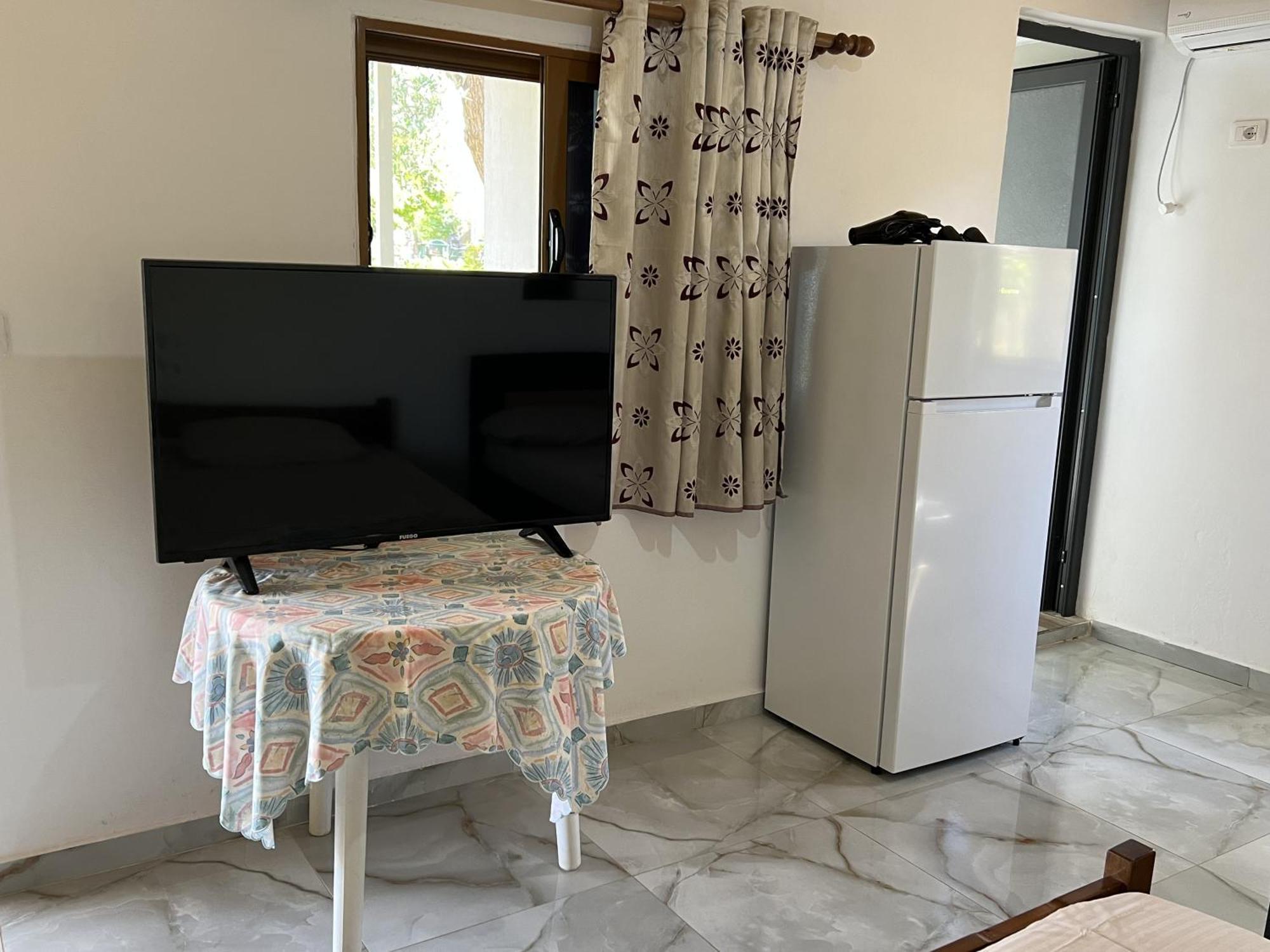 Oni Apartments Ksamil Buitenkant foto