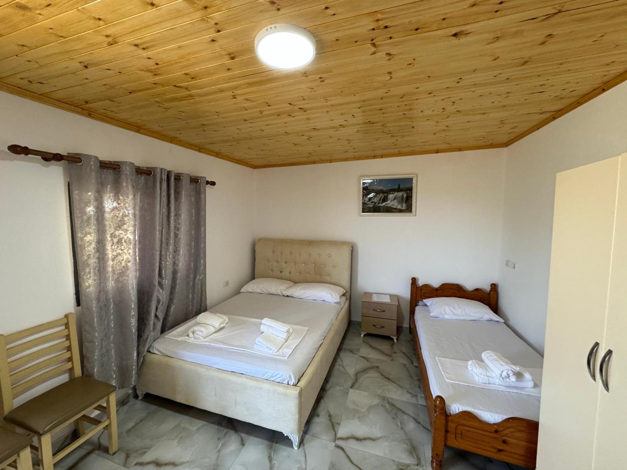 Oni Apartments Ksamil Buitenkant foto